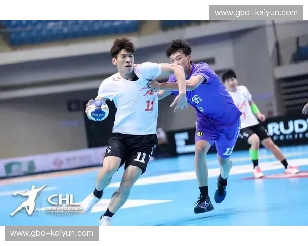 铁血鲁军撞上华南虎:这一场CBA巅峰对决,不只是胜负那么简单